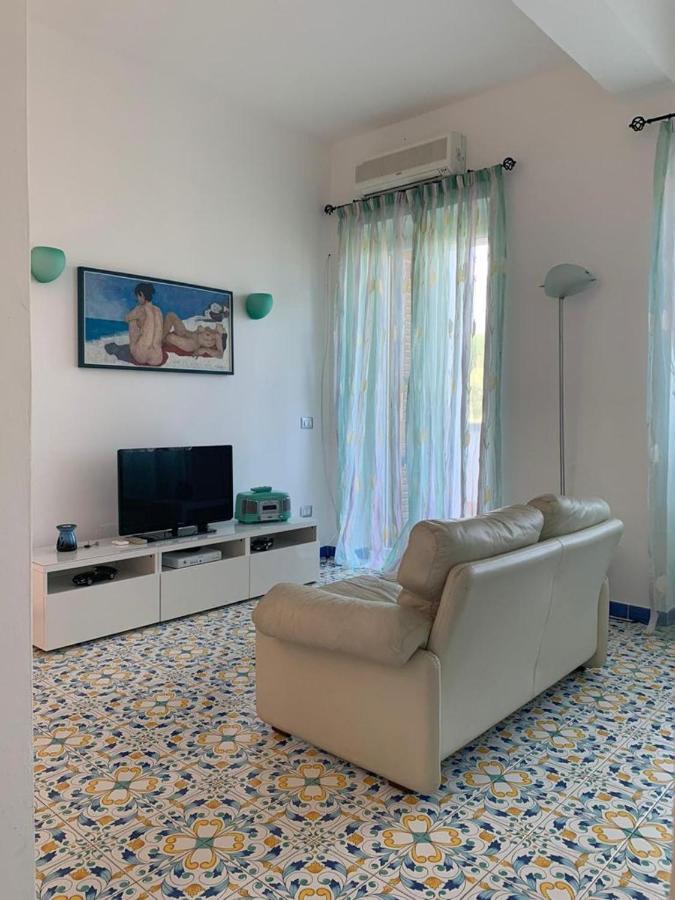 B&B La Marinella ปาลีนูโร ภายนอก รูปภาพ